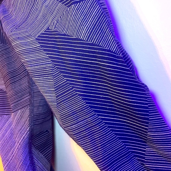 lululemon athletica Navy Striped athletic pants leggings like new workout sport - Picture 2 of 9